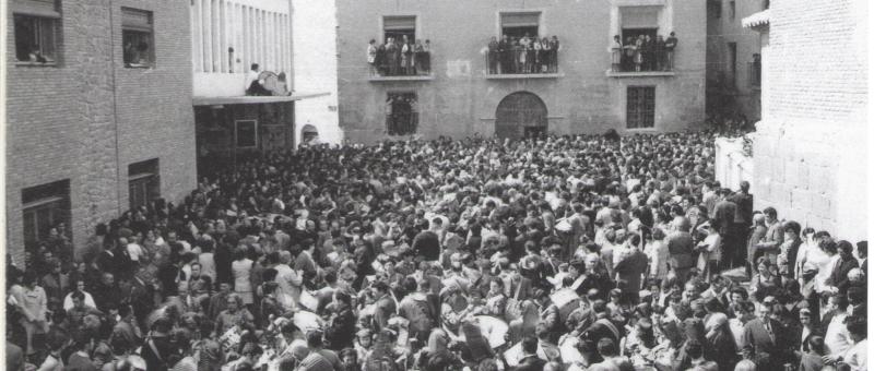 Rompida de la hora en el año 1971 (último año en la Plaza de la Hoya)