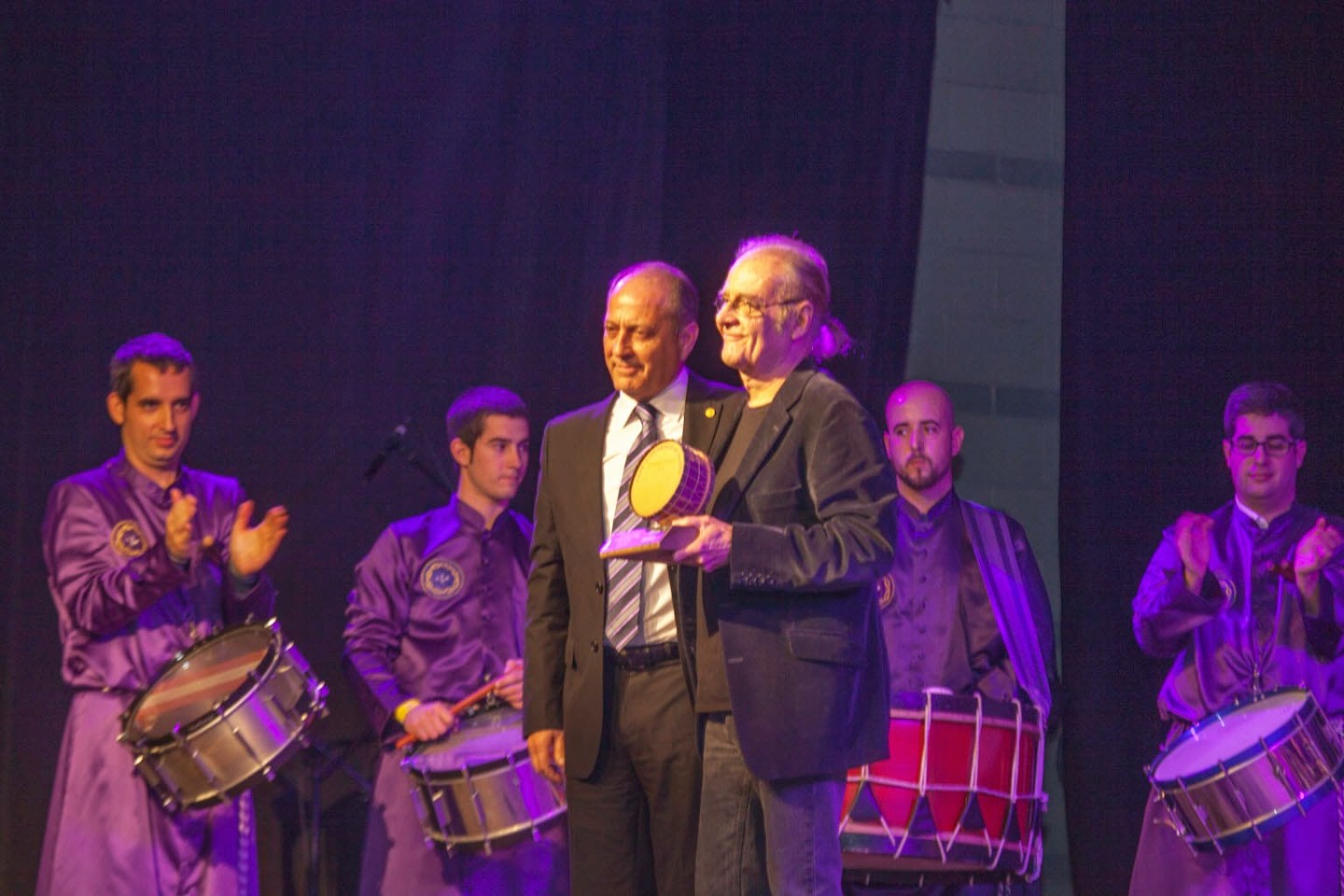 Luis Eduardo Aute en la inauguración de las Jornadas Nacionales de Exaltación del tambor, Calanda 2014