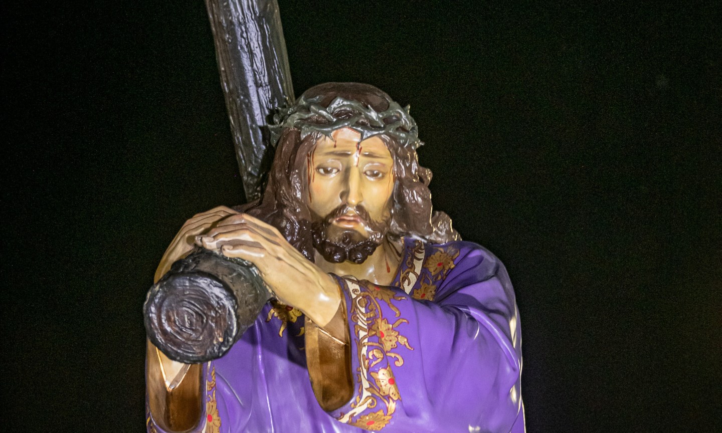 Cofradía Jesús Nazareno de Calanda - Semana Santa 2023 (Foto de César Gracia)