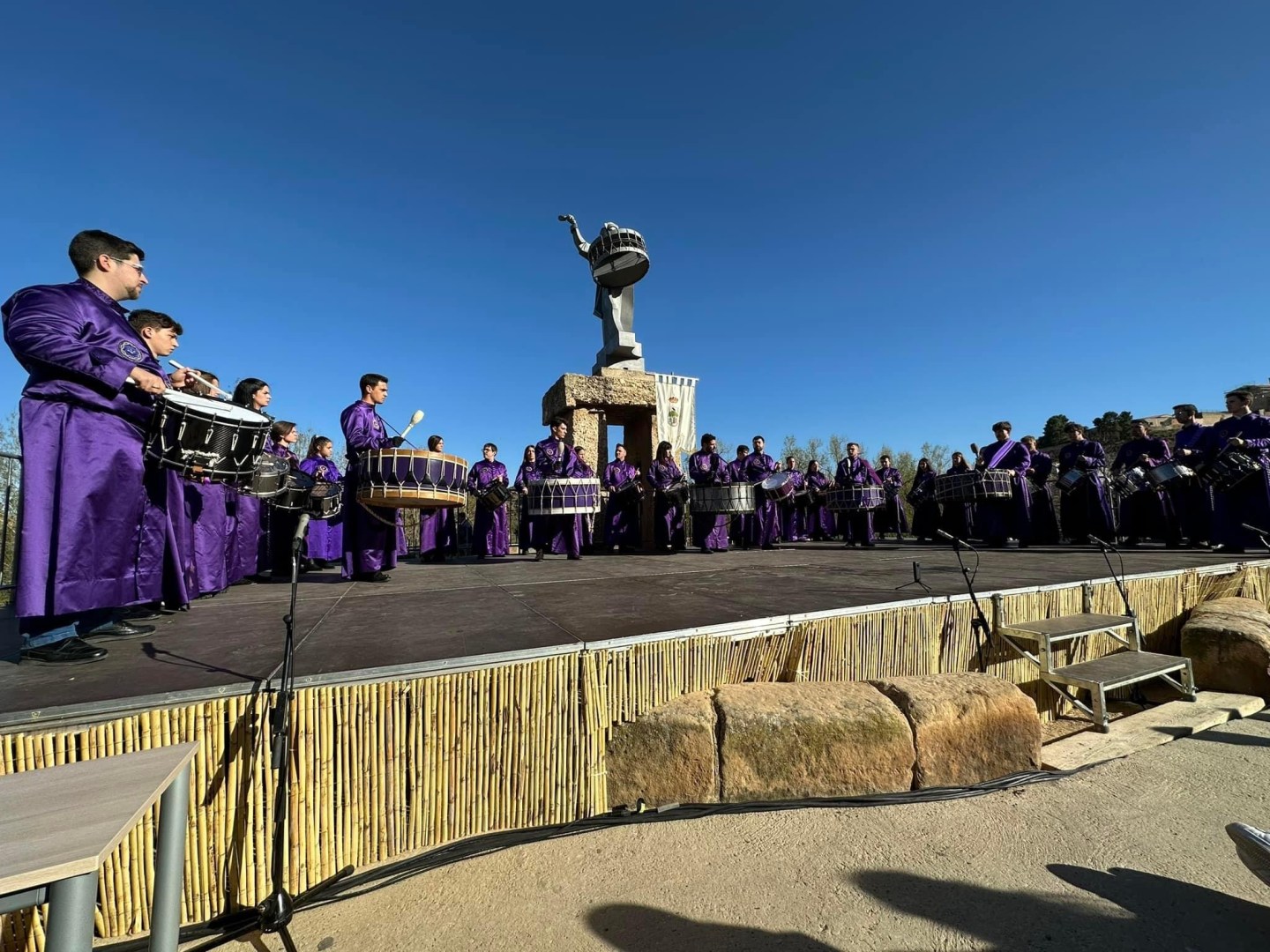 Representación de Calanda por la Cofradía Jesús Nazareno en las Jornadas de la Ruta del Tambor y Bombo, (Albalate del Arzobispo, 2023)