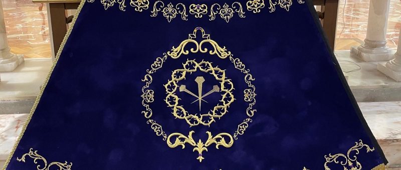 Manto Cofradía Jesús Nazareno para la Virgen del Pilar