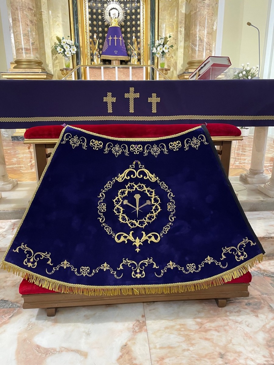 Cofradía Jesús Nazareno - Manto Virgen del Pilar